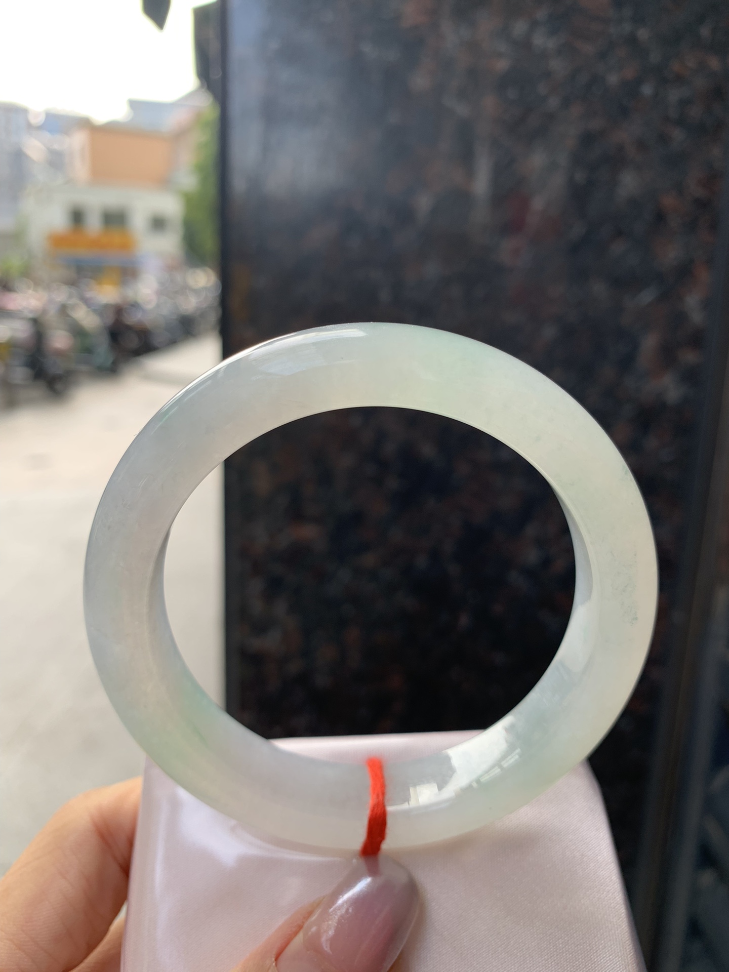正圈 58.7-9.3-12.6 1212-015-104 打灯棉线，不影响，底妆冰润，一抹绿花清爽秀气