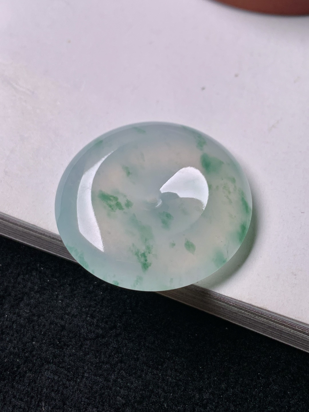 ️飘花平安扣，色泽浓艳 0918尺寸29.7*5.9