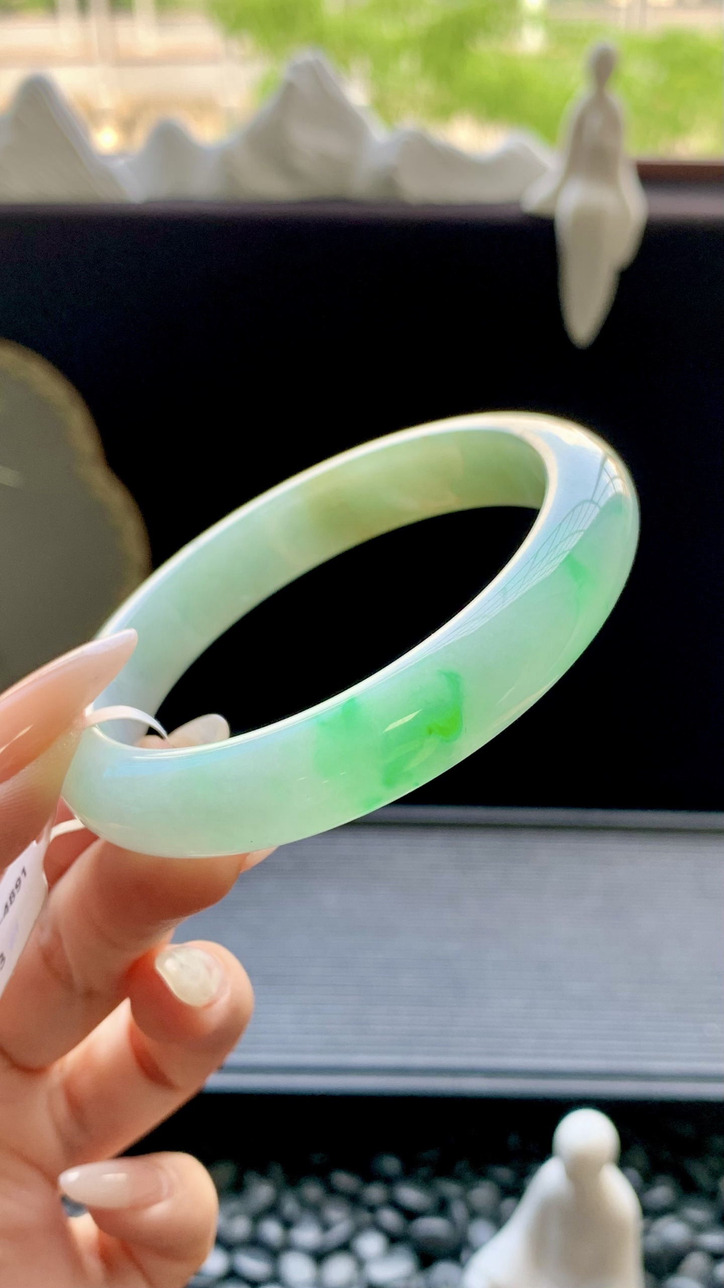 黄加绿正圈手镯成品 HYY-4891 尺寸：57-12-8.5