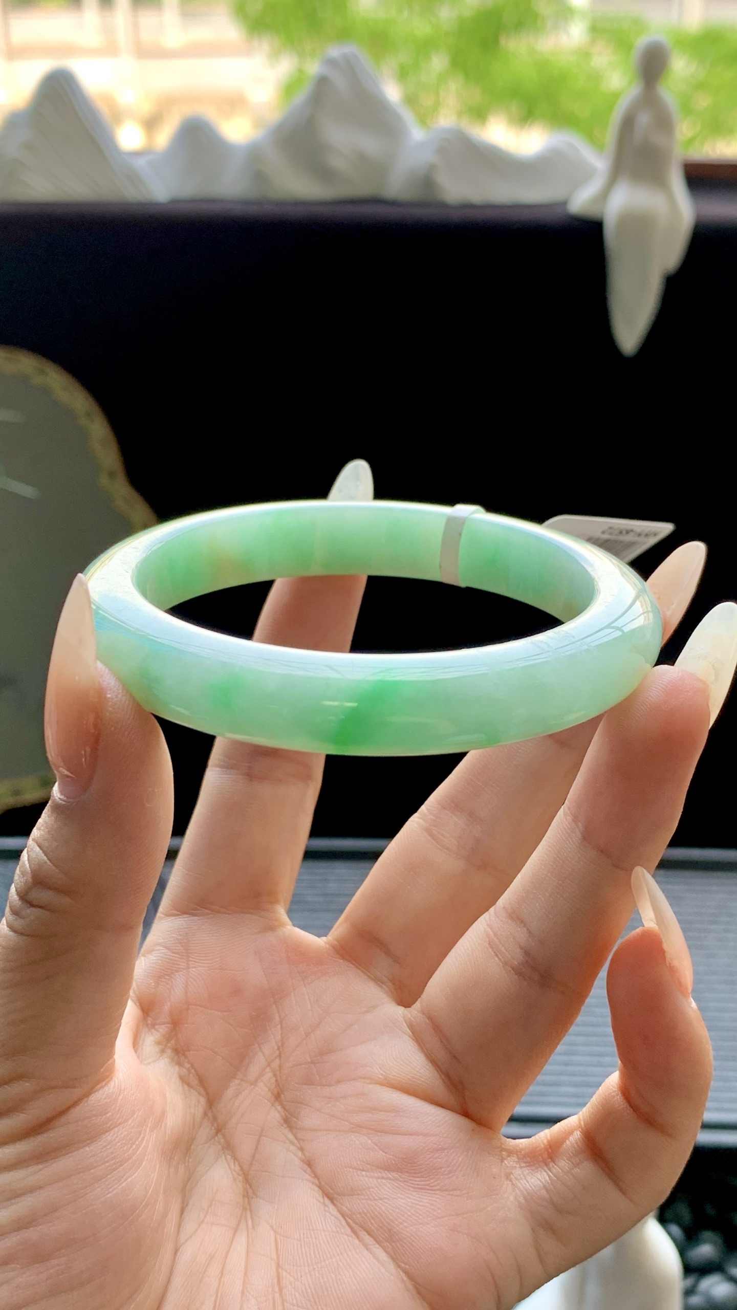 飘绿正圈手镯成品 HYY-6572 尺寸：57-11-9