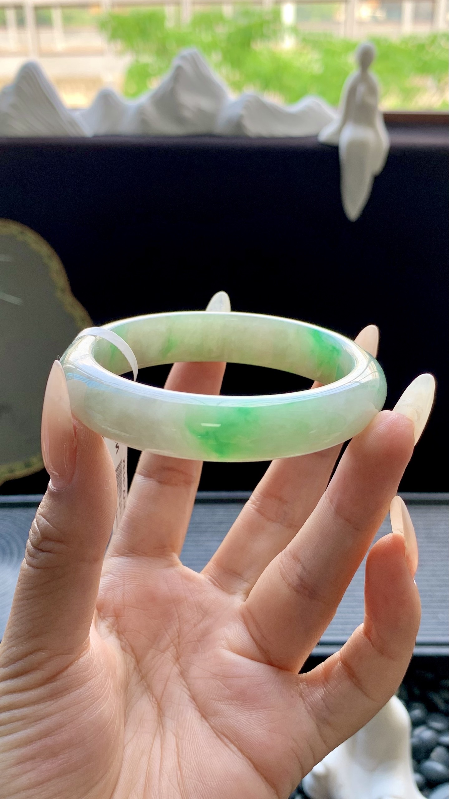飘绿正圈手镯成品 HYY-3132 尺寸：55-13-8