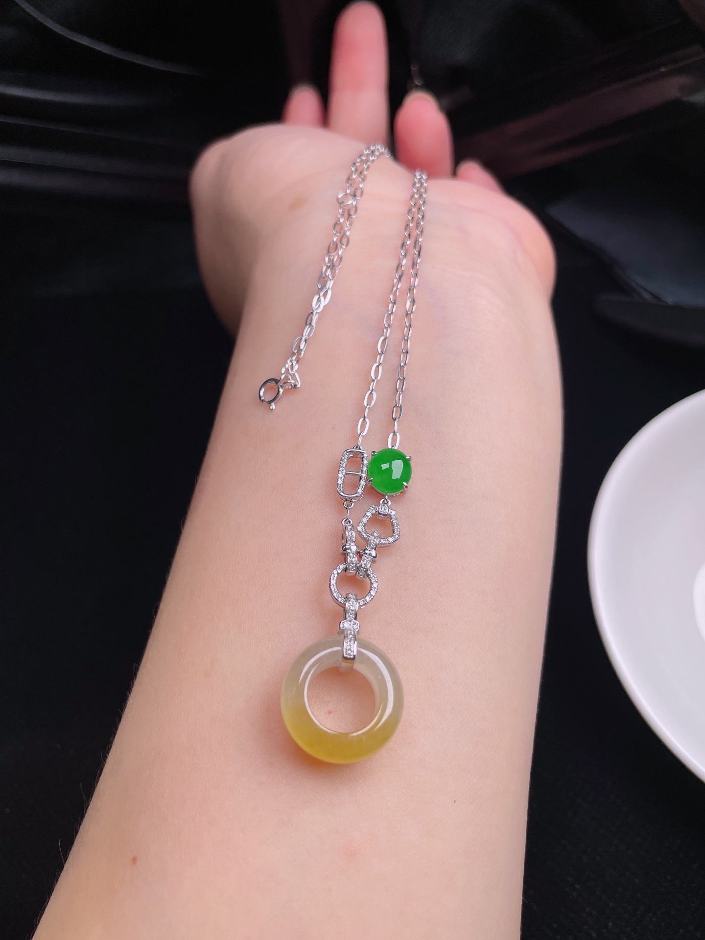️ 双彩项链 色彩如图 水头十足 整体：15.6/7.5