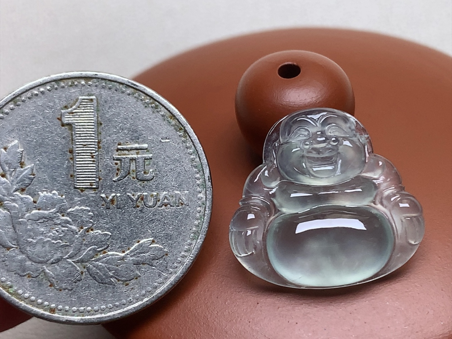 ️ 玻璃种佛公 底色漂亮，冰透感十足，尺寸19*17.7*4