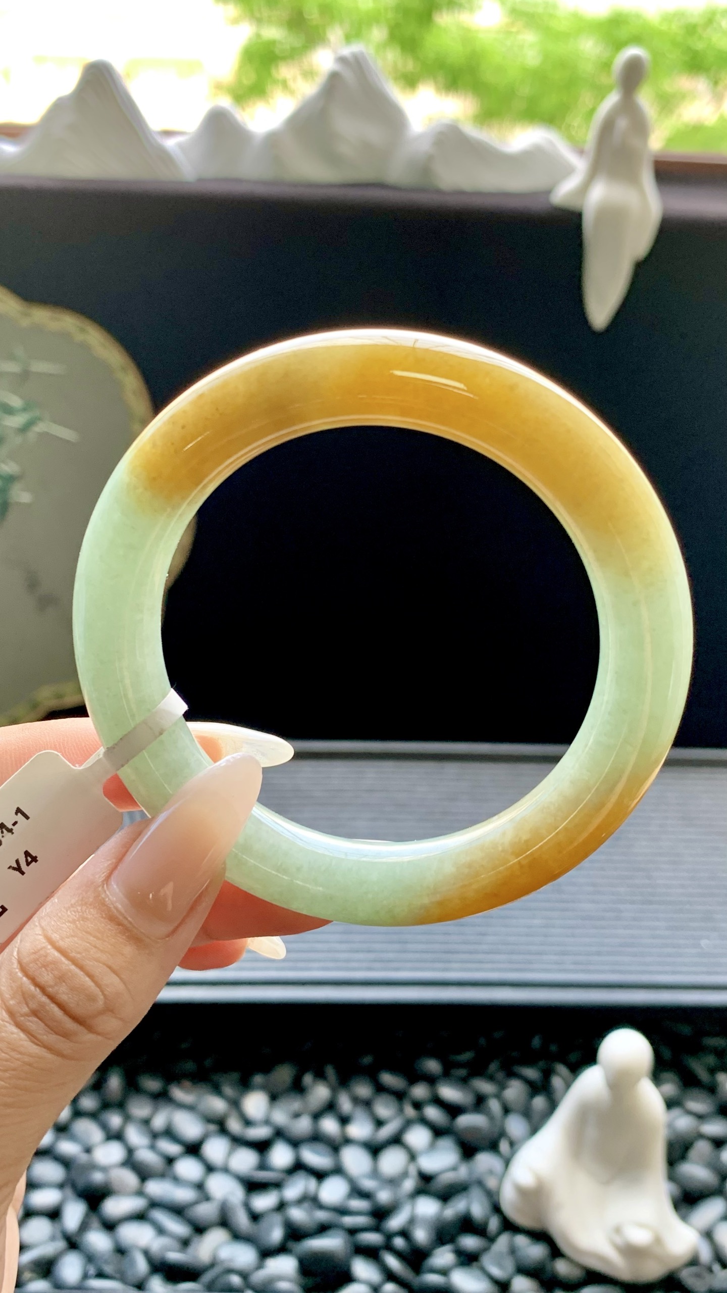 黄加绿圆条手镯成品 B904-1 尺寸：55.5-11-11，90.4-1