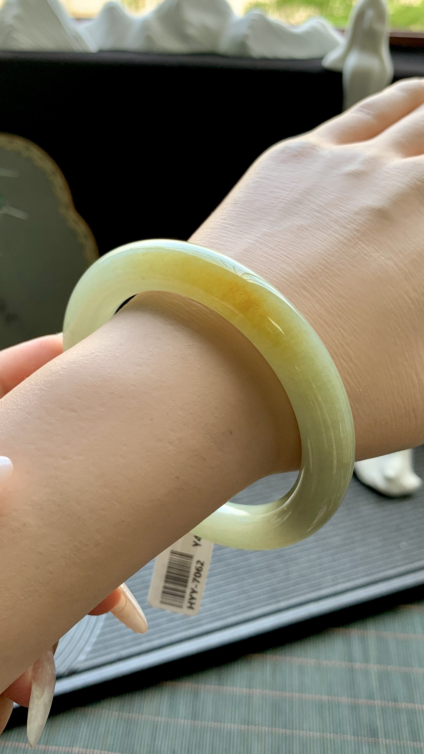 黄翡圆条手镯成品 HYY-7062 尺寸：59-11-11