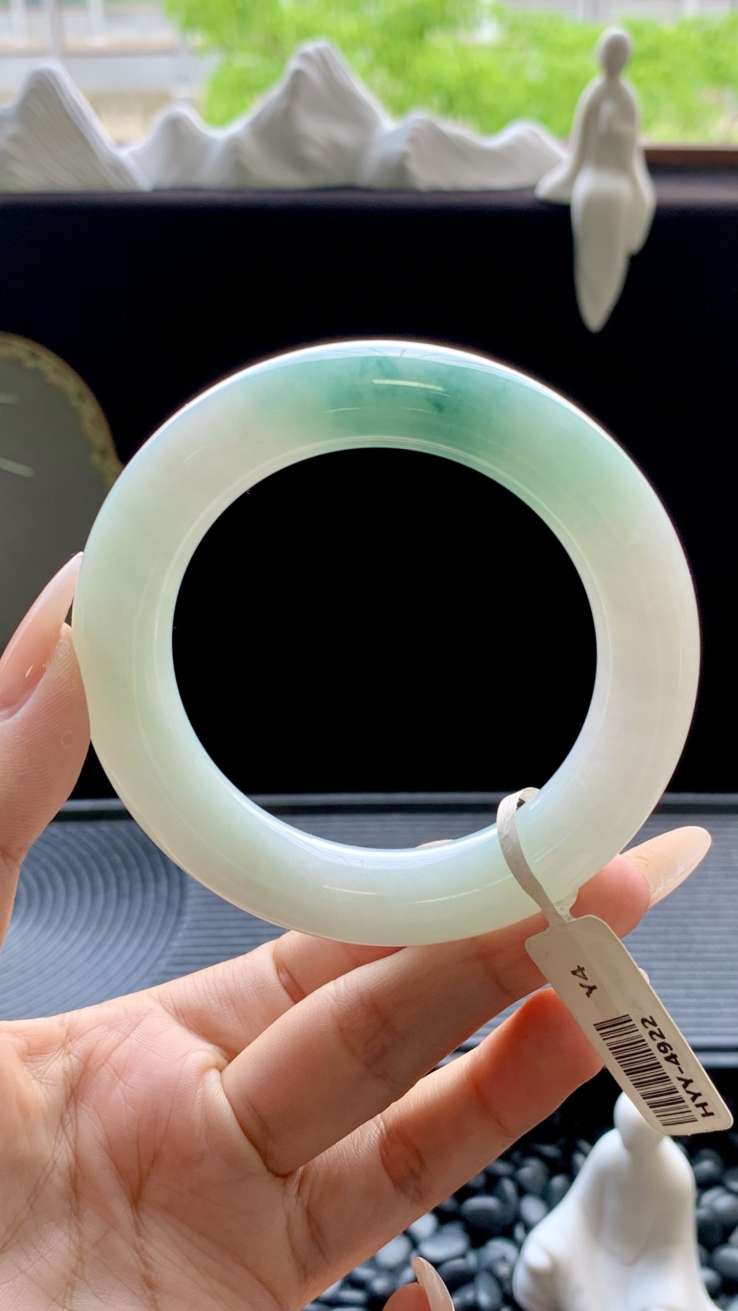 晴底飘花圆条手镯成品 HYY-4922 尺寸：54-12-12