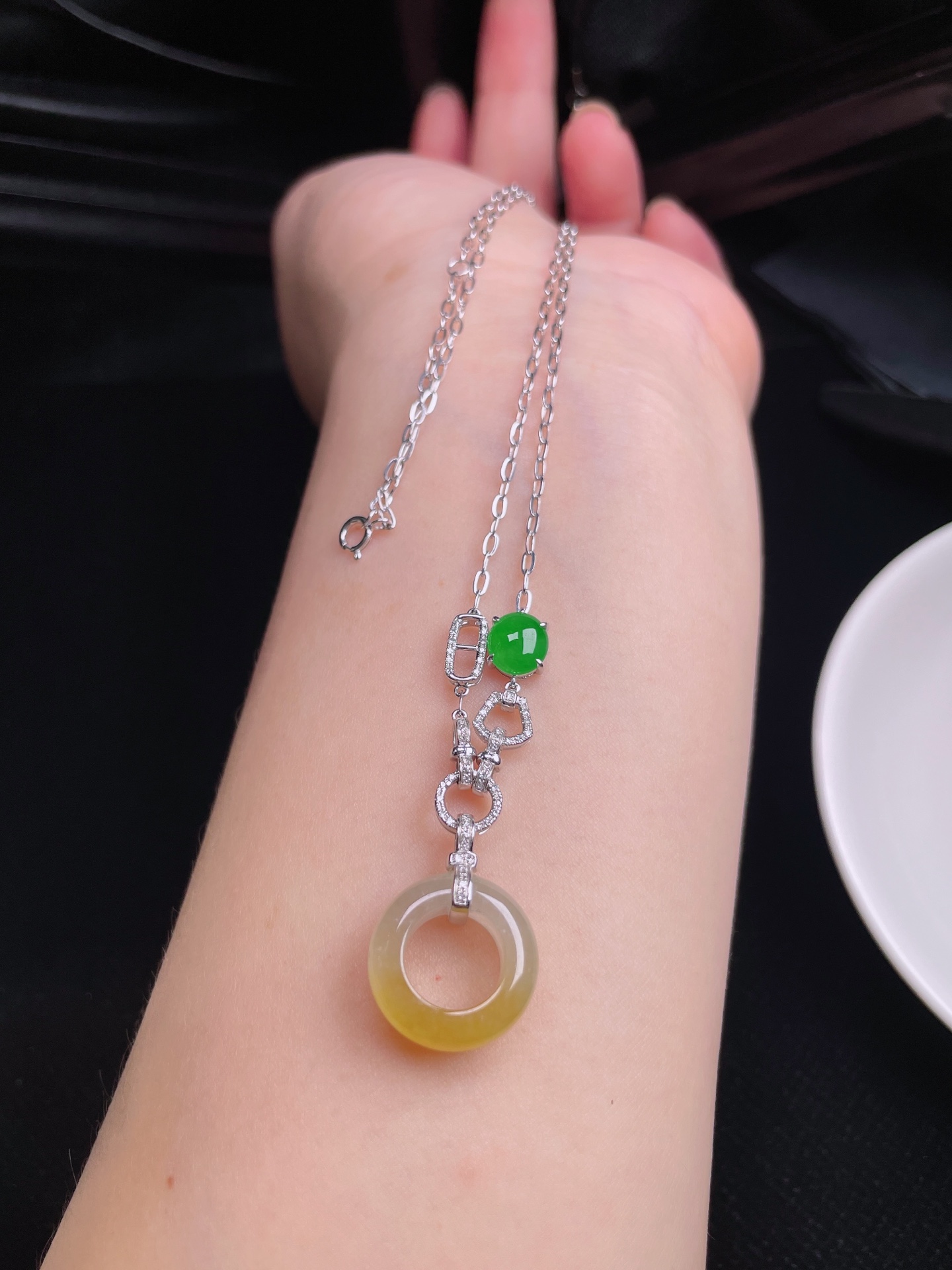 ️ 双彩项链 色彩如图 水头十足 整体：15.6/7.5