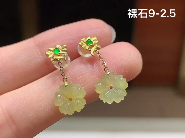️18K 冰黄翡花朵耳坠 无裂，尺寸，9-2.5