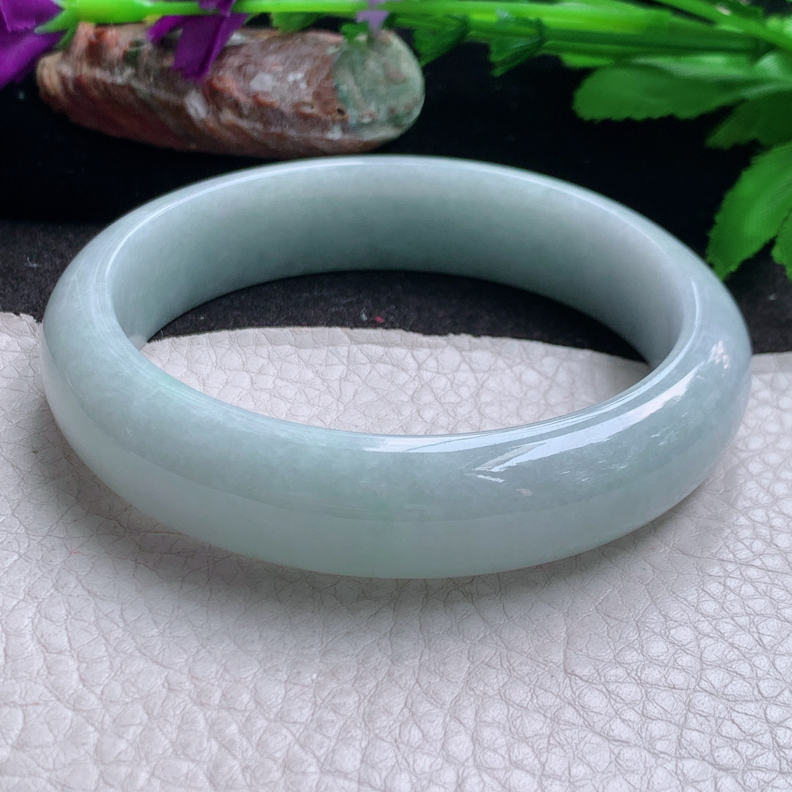 ll大圈口63*15.8*9轮胎镯 翡翠a货玉手镯大气淡雅宽边玉手环