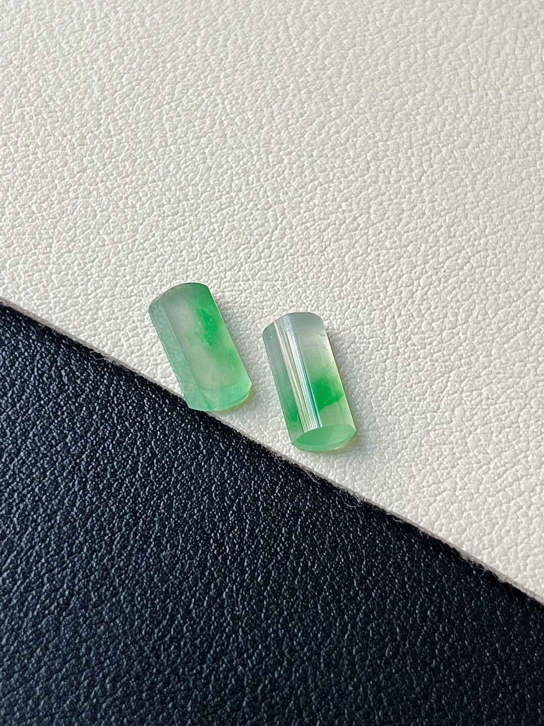 ️【马鞍一对】飘花灵动，种老细腻形体佳 尺寸：12.9*5.7*3.4，12.1*5.9*2.6,asd1919