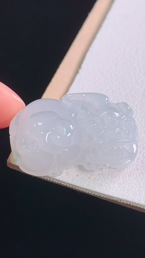 ️冰种飘花貔貅，无裂，尺寸:26.2-14.9-12.5mm 15