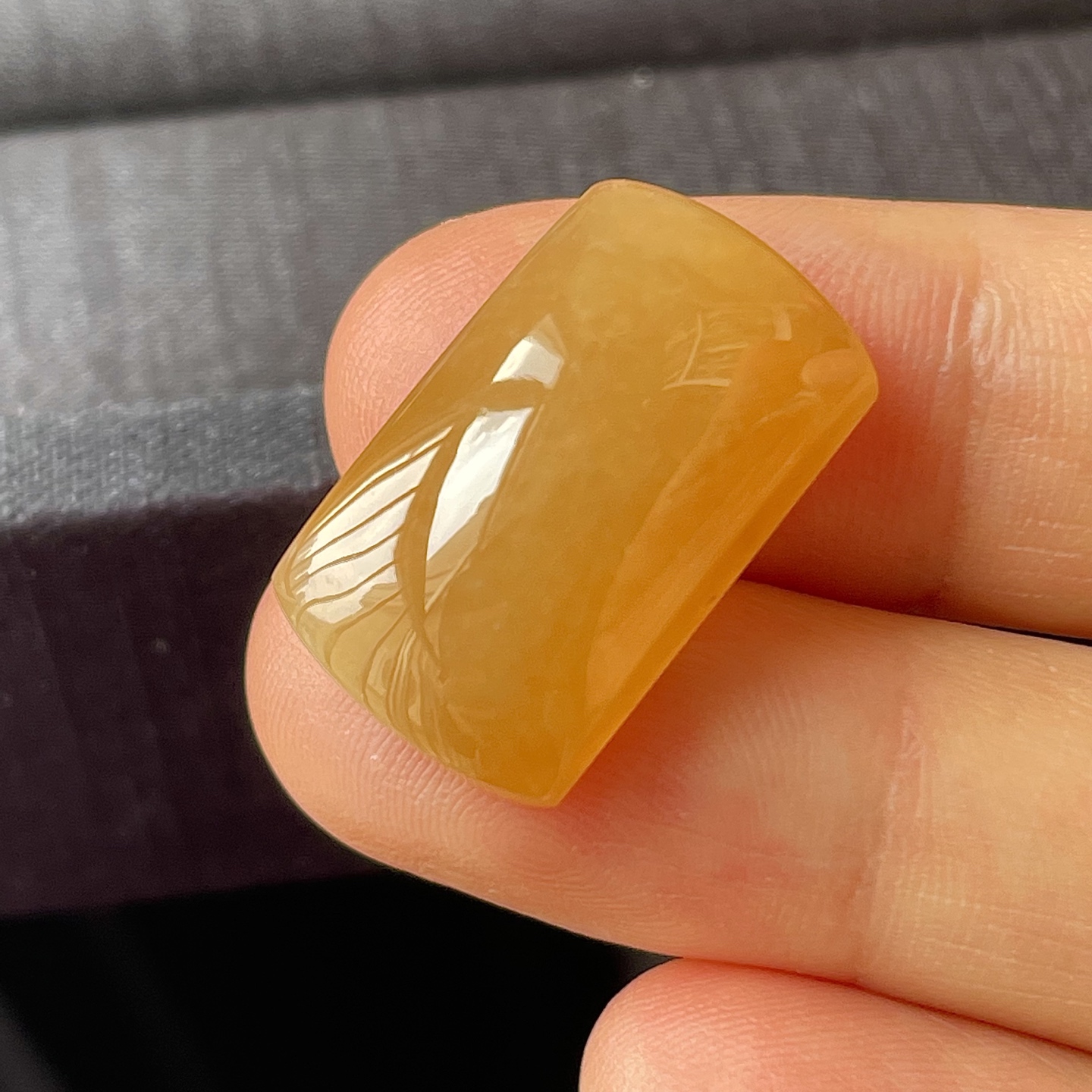 ️缅甸冰黄马鞍戒面，饱满水润，无裂，裸石尺寸20.5/11.7/6.8编码0918好数字