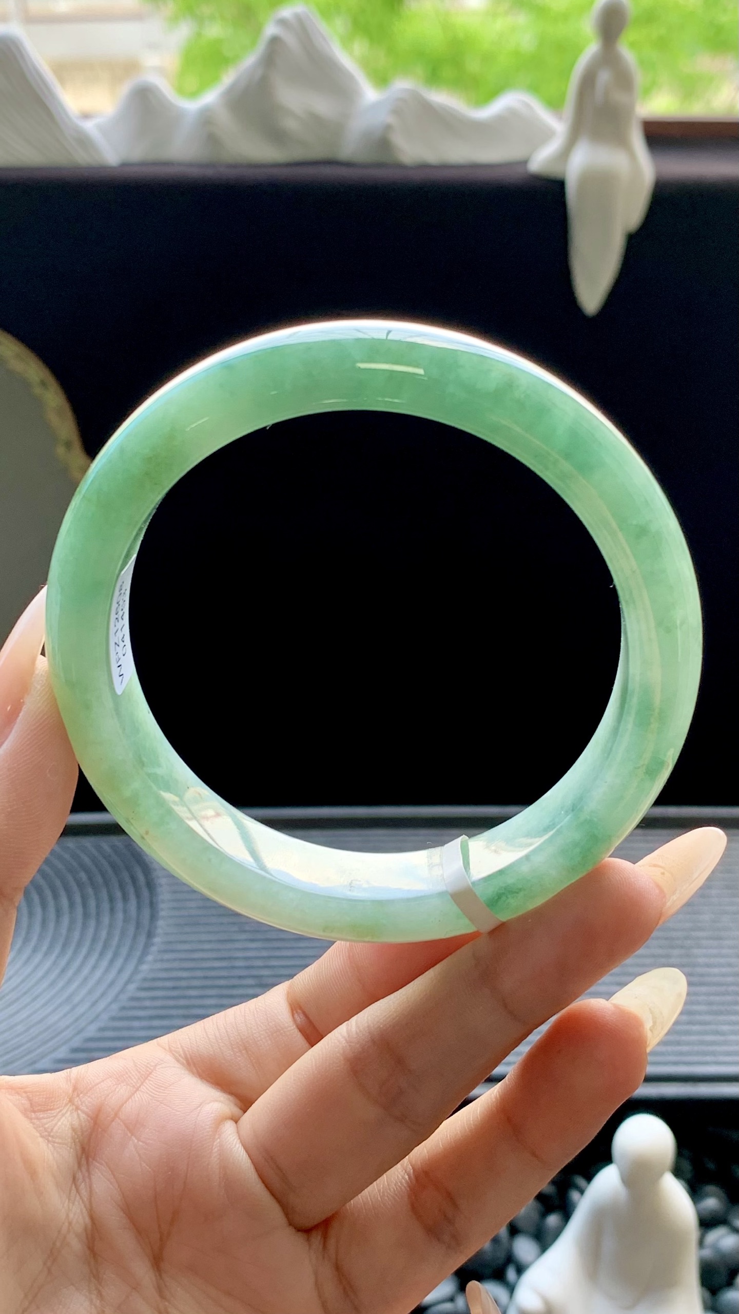 湖水绿飘花正圈手镯成品 HY-6694 尺寸：61-13-9