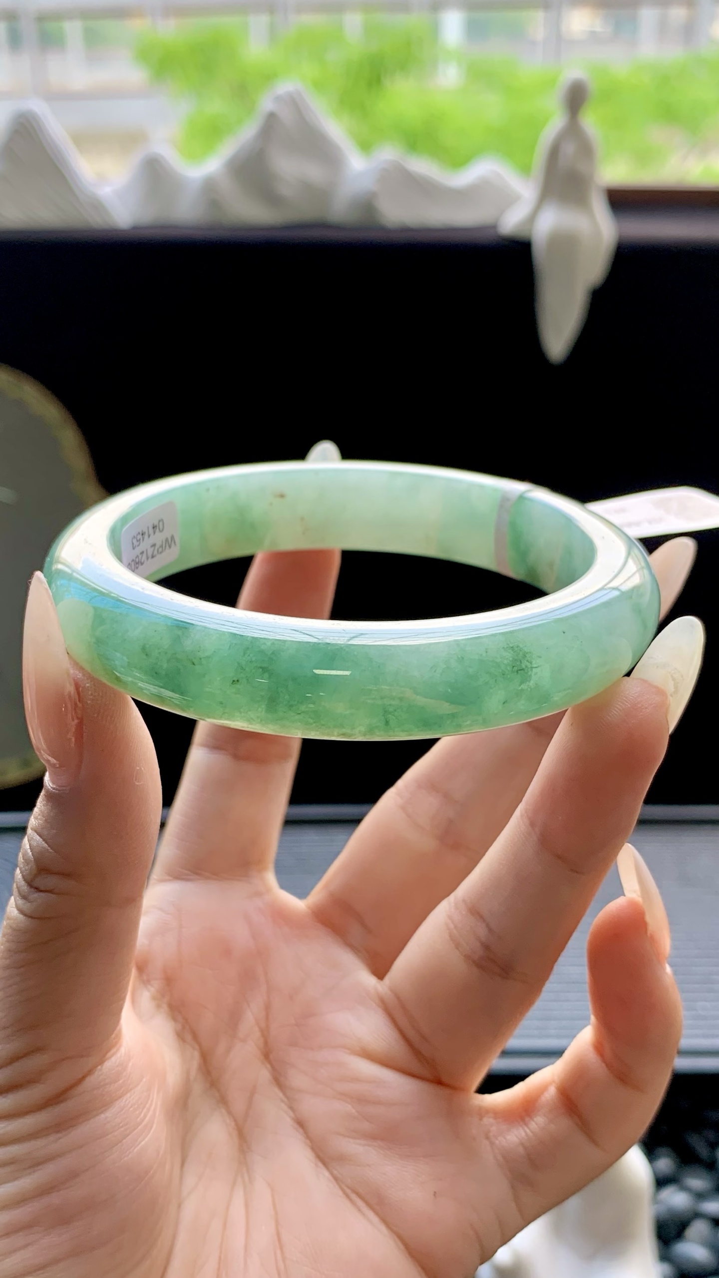 湖水绿飘花正圈手镯成品 HY-6694 尺寸：61-13-9