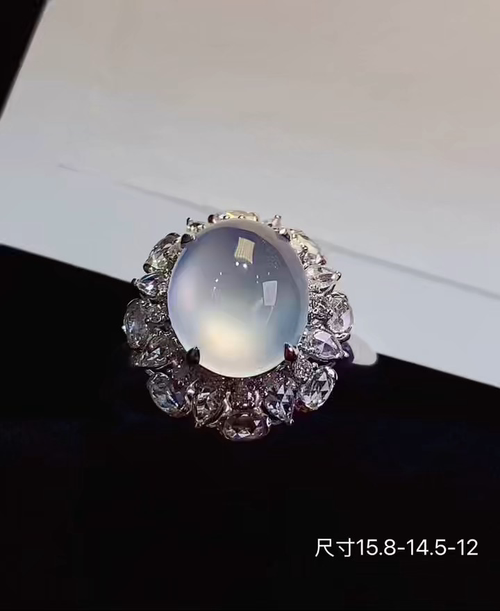 ️ 18k金+钻玻璃种蛋面戒指，饱满圆润晶莹剔透，无裂，15.8-14.5-12