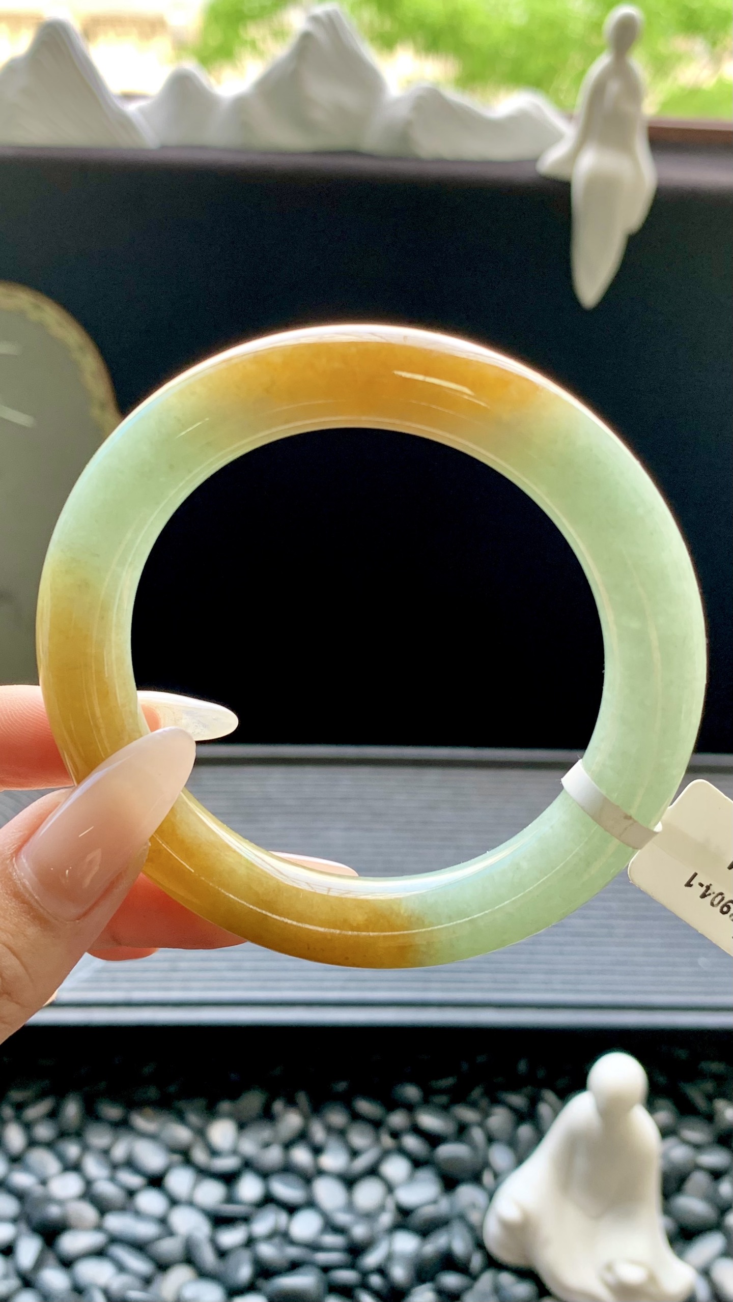 黄加绿圆条手镯成品 B904-1 尺寸：55.5-11-11，90.4-1