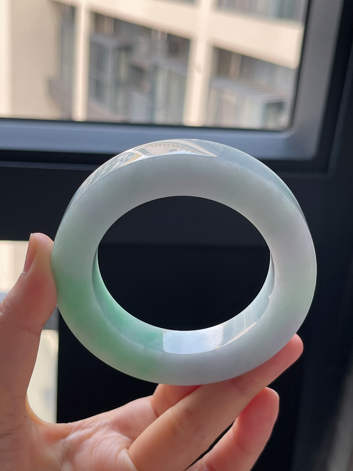 翡翠镯饼，⭕️正圈最大做61，最小做52.9