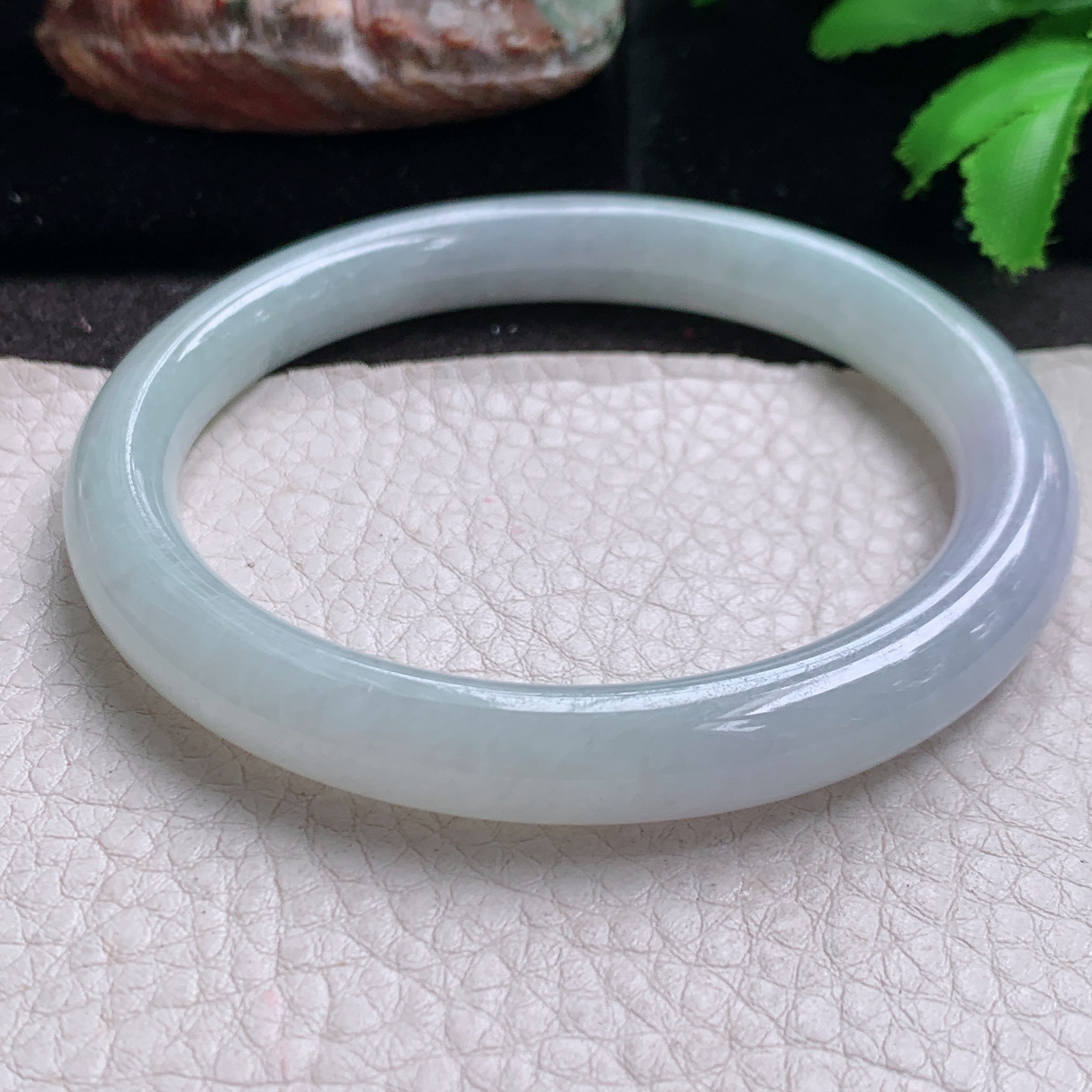jc大圈口60*9美人镯 缅甸翡翠a货玉手镯冰胶飘紫圆条叮当镯