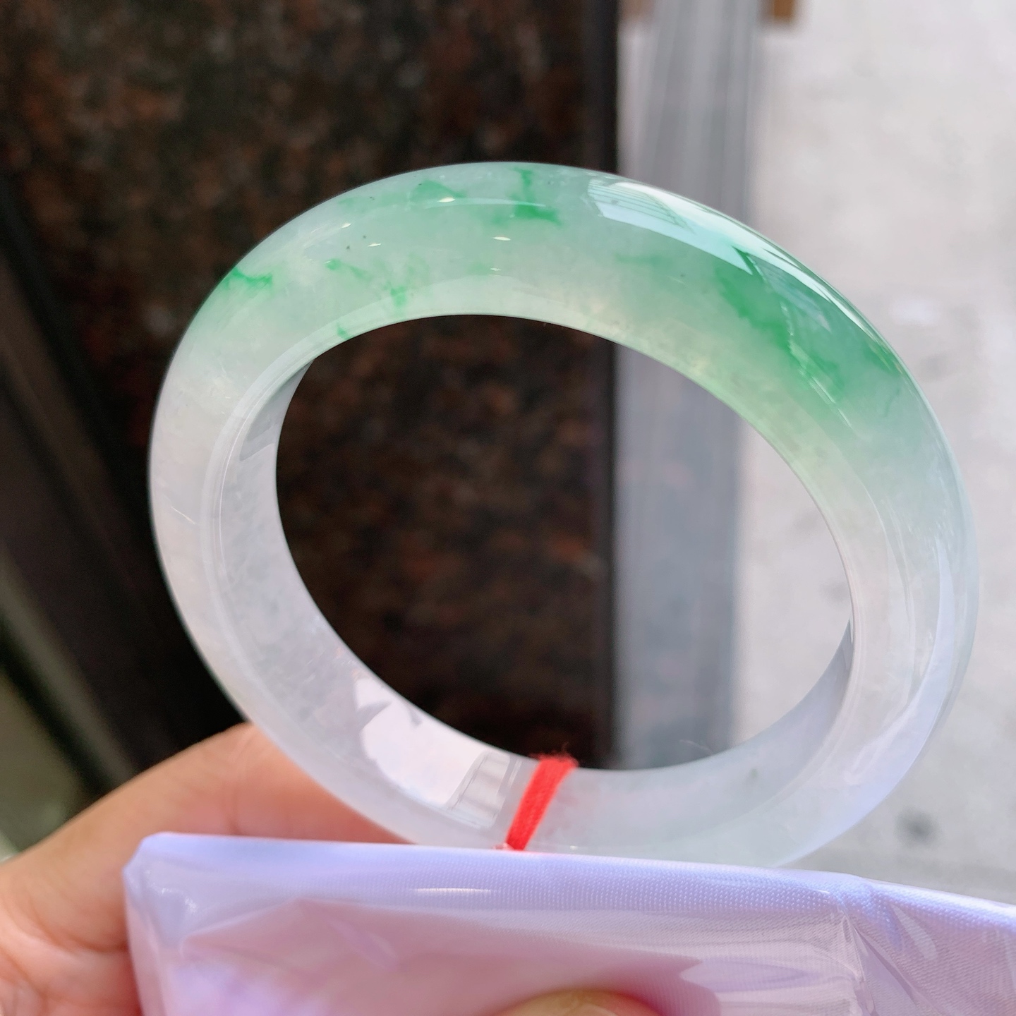 正圈冰飘绿花 微晶体纹 尺寸：55/12/9.5 花色漂亮