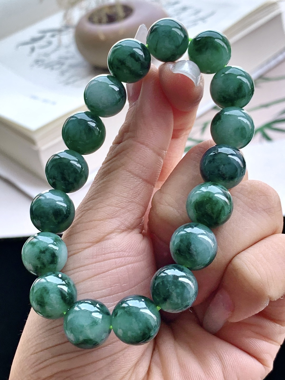 【珠子】️飘花手链圆珠子手链 【说明】缅甸 性比高 【尺寸】12.4mm 【重量】54.4克
