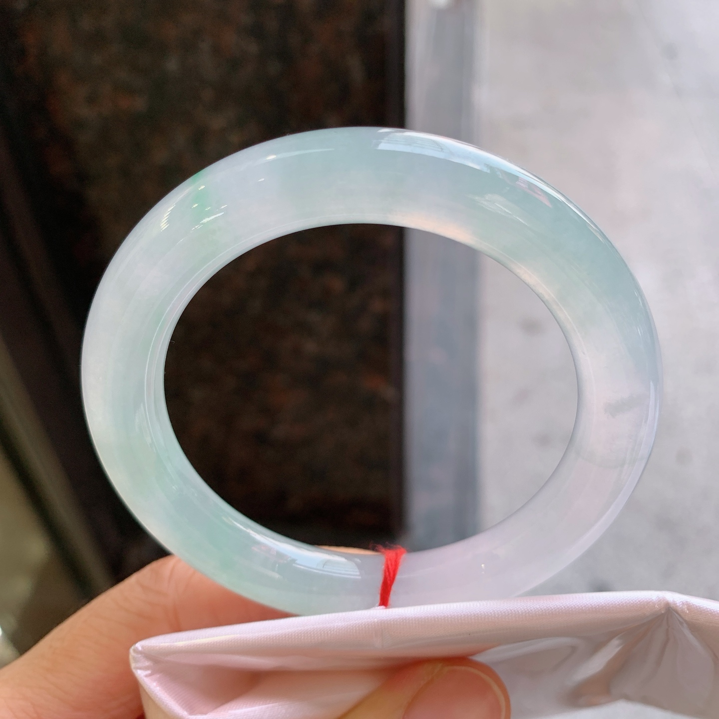 圆条冰飘绿 无裂 尺寸：55/10 冰润