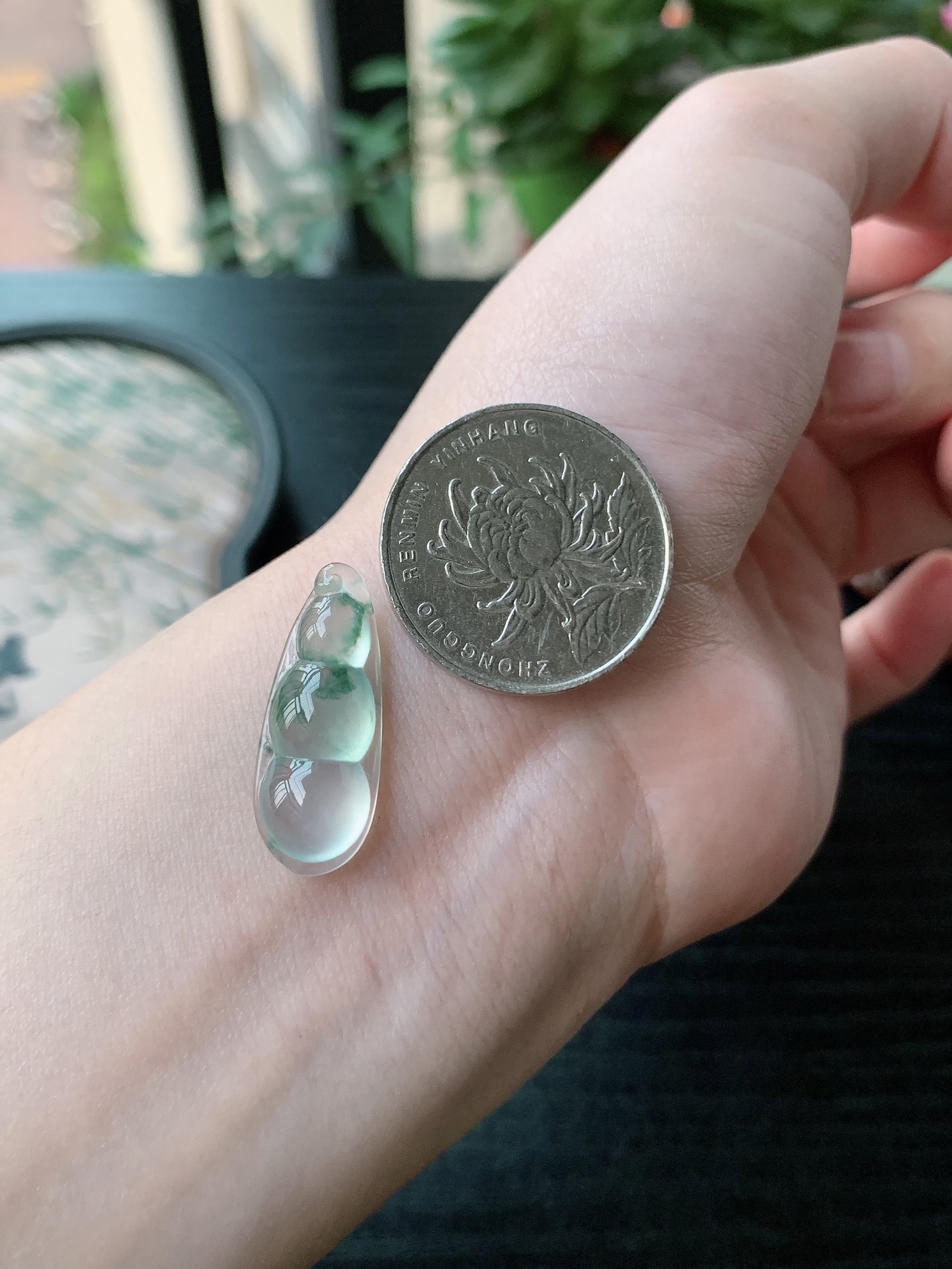 老坑冰种胶感冰种飘蓝花福豆吊坠 裸石尺寸:25.3-10-5.5mm