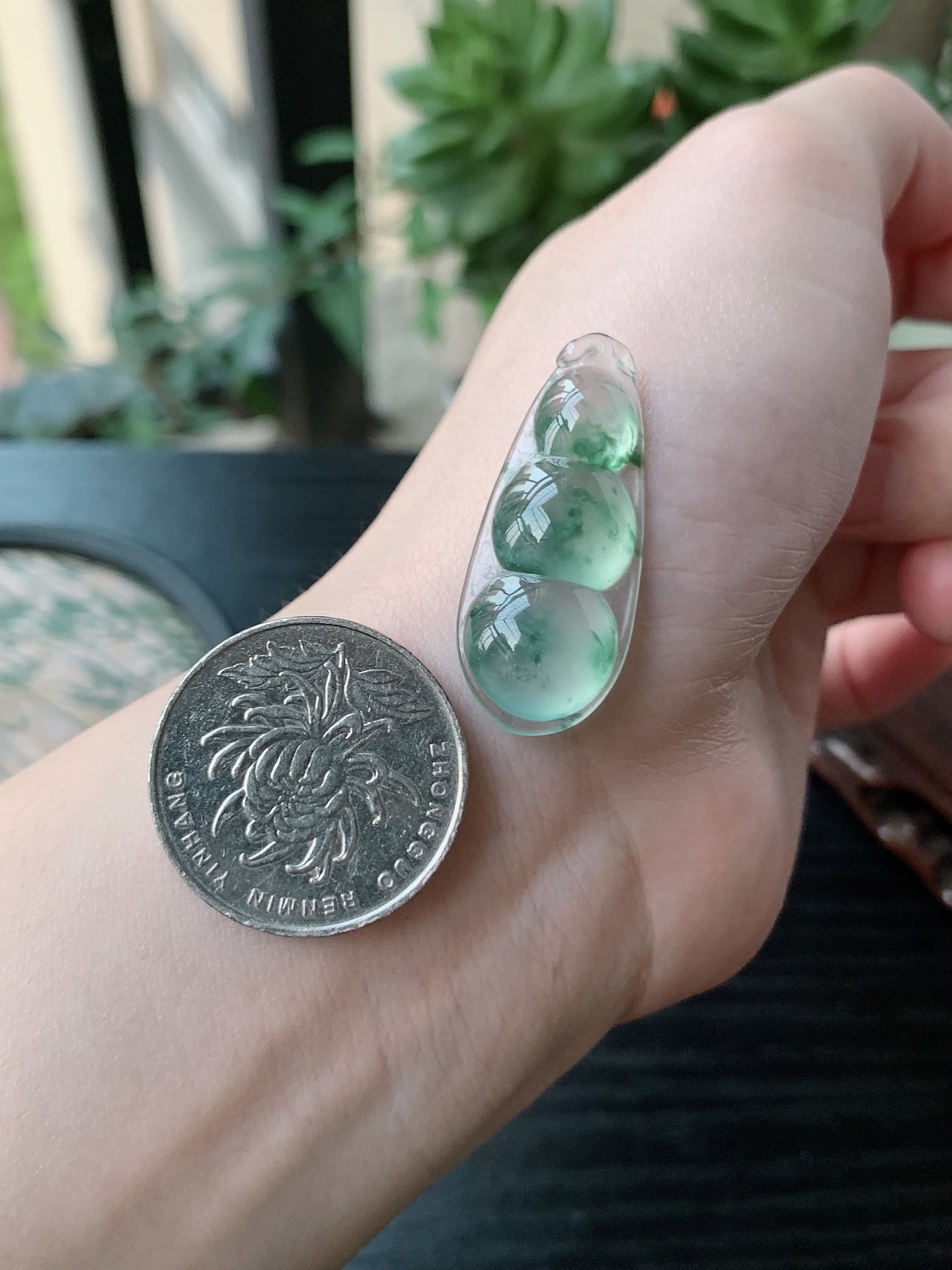 老坑冰种胶感冰种飘蓝花福豆吊坠 裸石尺寸:34.2-14.2-6.5mm