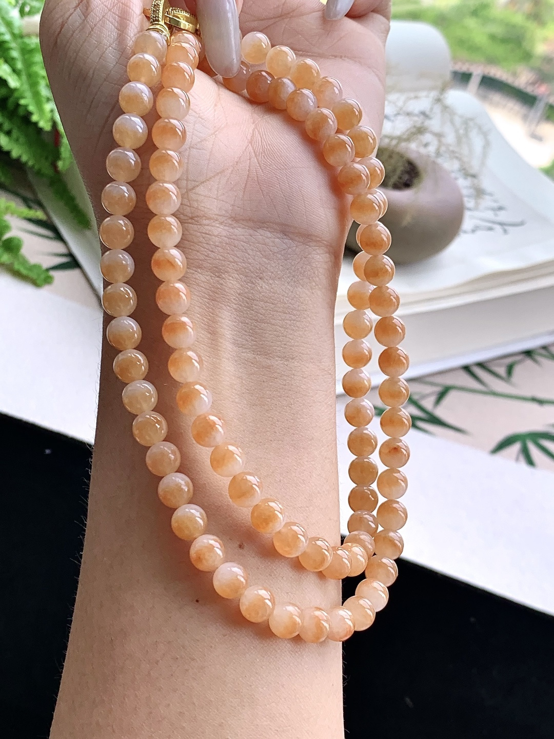 【珠子】️冰飘黄翡珠链圆珠子珠链 【说明】缅甸 性比高 【尺寸】6.8mm，31cm 【重量】54