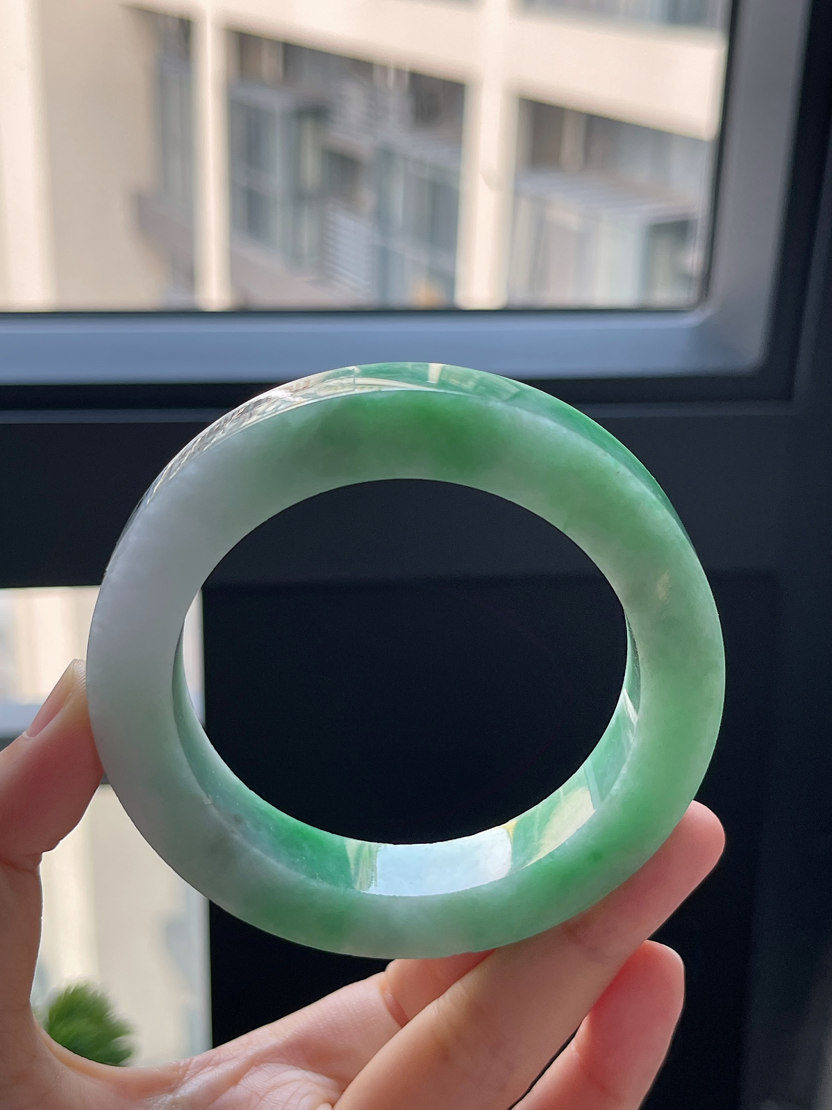 翡翠镯饼，⭕️正圈最大做64，最小做59.2