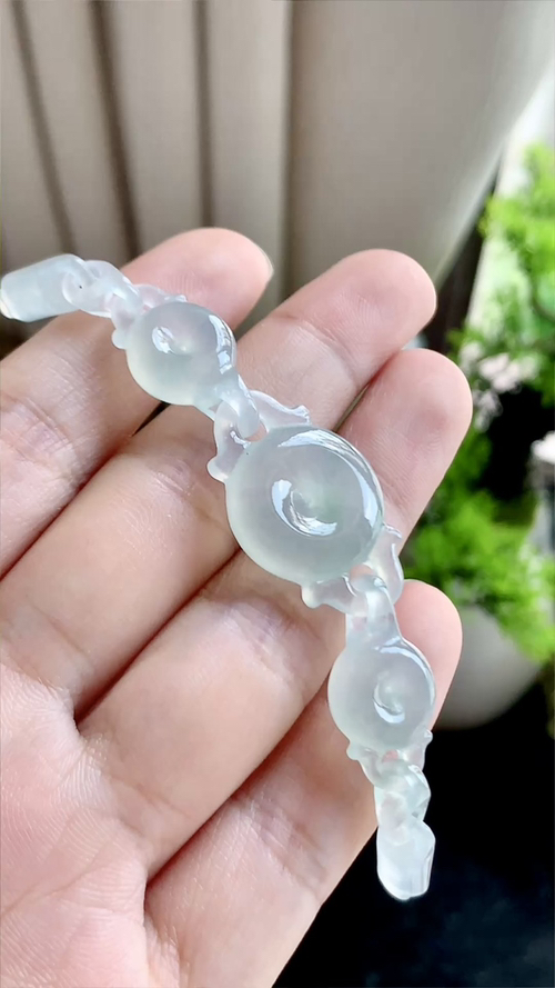 翡翠精品，仿古平安扣链子。冰种，晴水 尺寸96-17.6-5.8 aa920