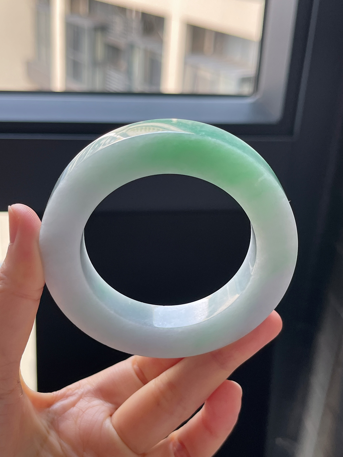 翡翠镯饼，⭕️正圈最大做61，最小做52.9