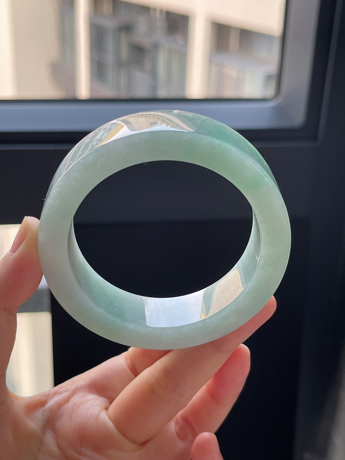 翡翠镯饼，⭕️正圈最大做57，最小做55.6
