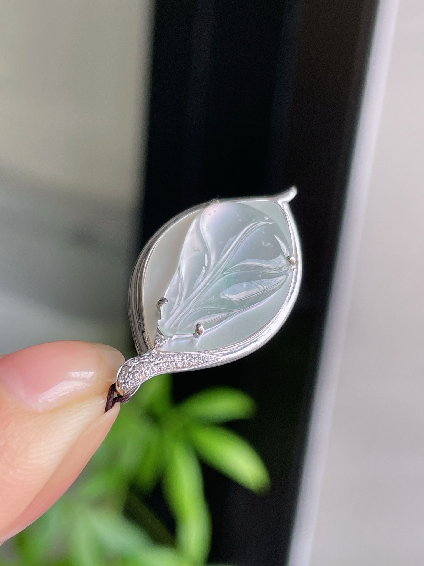 18k金钻镶玻璃冰炸光叶子 S05