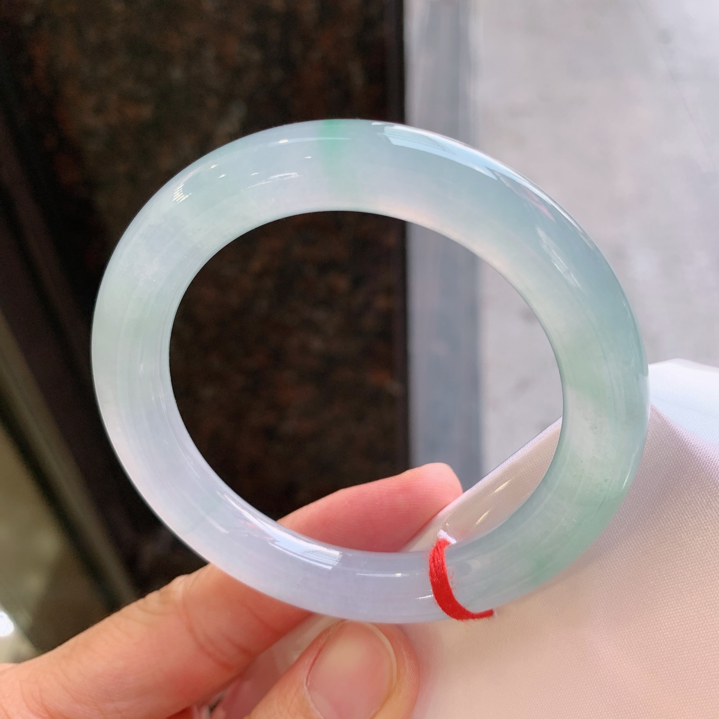 圆条冰飘绿 无裂 尺寸：55/10 冰润