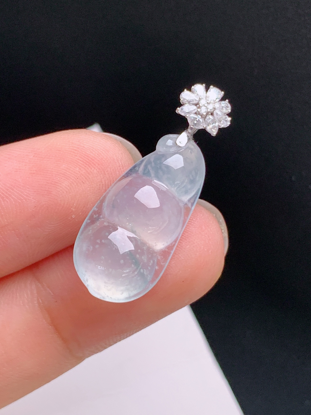 ️ 冰种福豆吊坠，雪花棉意境，18K钻镶，连中三元，裸石22.9-11.3-5.329.9，03