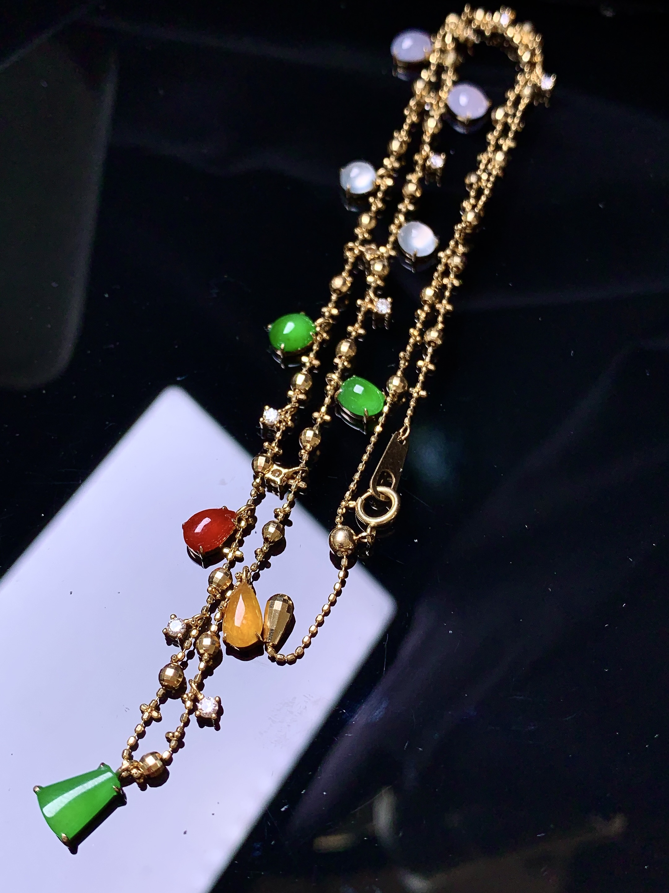 18k金钻镶嵌多彩多宝项链 玉质细腻 色泽艳丽清新 水润亮眼 取一裸石尺寸7.2*5*2.5 yz