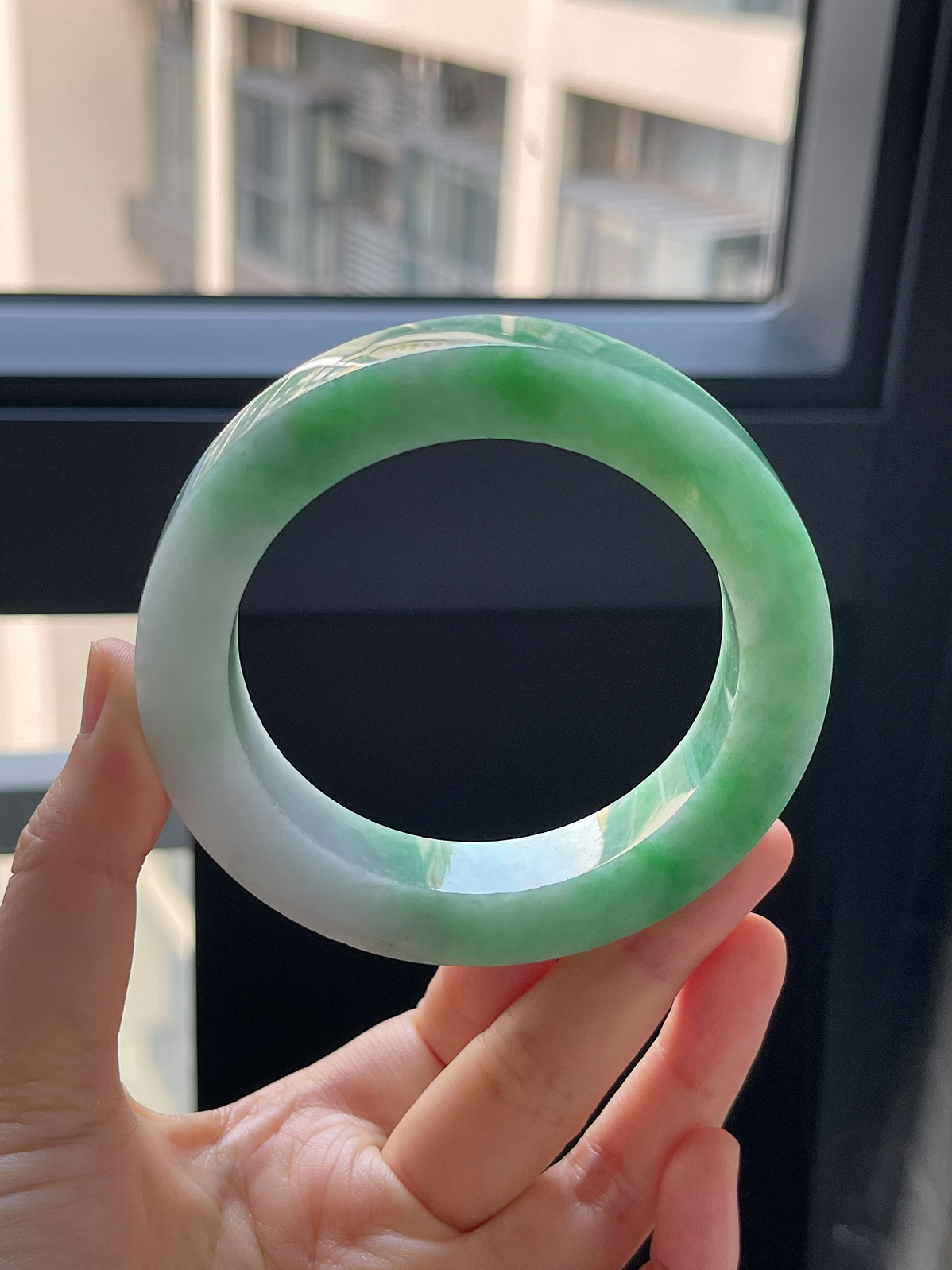 翡翠镯饼，⭕️正圈最大做64，最小做59.2