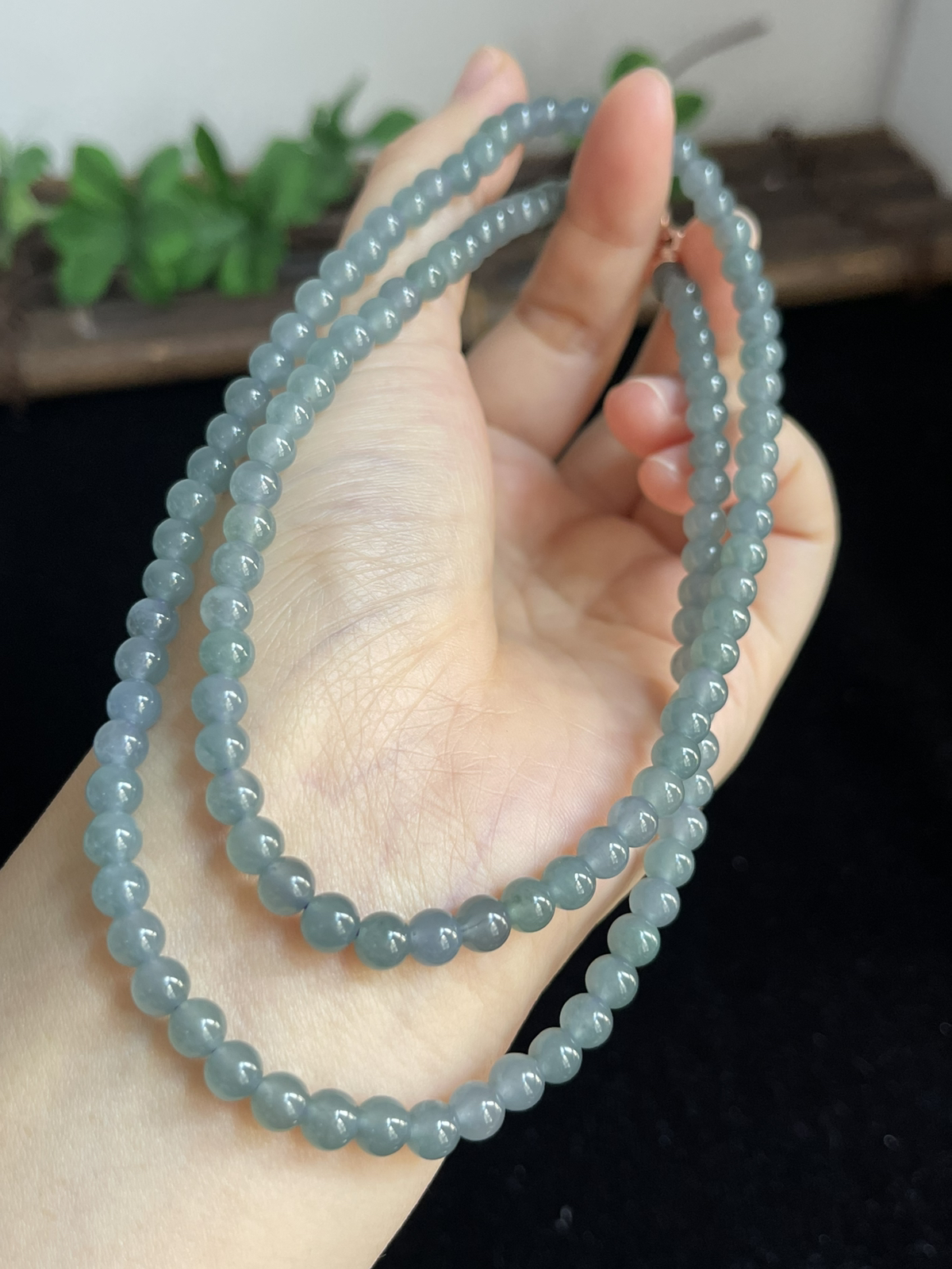 翡翠项链，晶莹剔透，可以做项链，可以做手链，非常漂亮