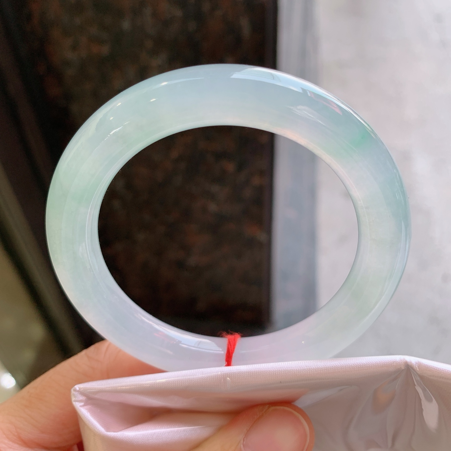 圆条冰飘绿 无裂 尺寸：55/10 冰润
