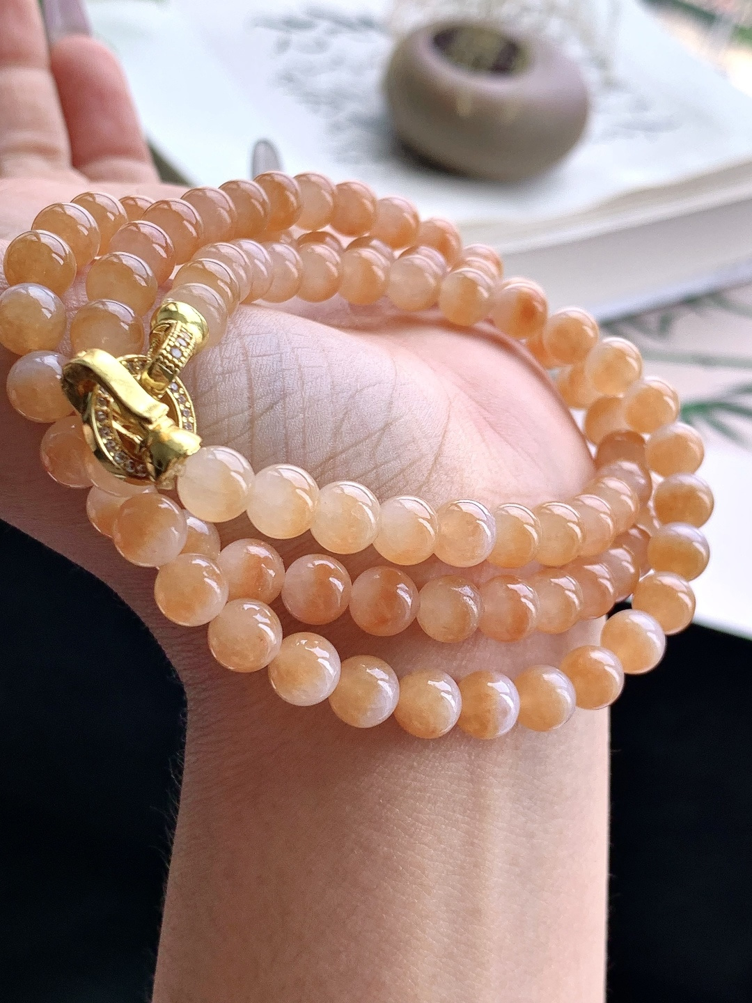 【珠子】️冰飘黄翡珠链圆珠子珠链 【说明】缅甸 性比高 【尺寸】6.8mm，31cm 【重量】54.5克