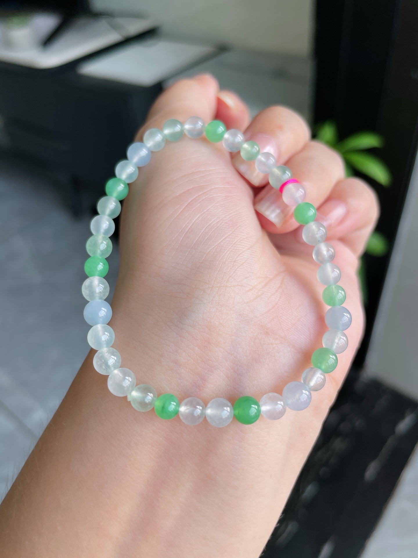 玻璃冰清爽双彩珠手链 卡5mm S09
