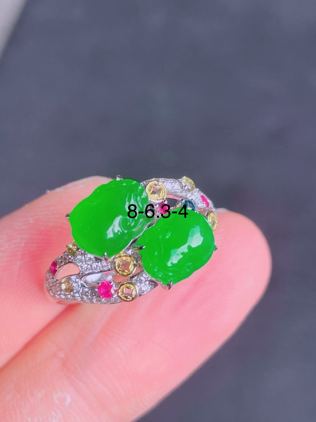 ️高冰绿貔貅戒指 晶莹剔透，新颖时尚，无裂，8-6.3-4
