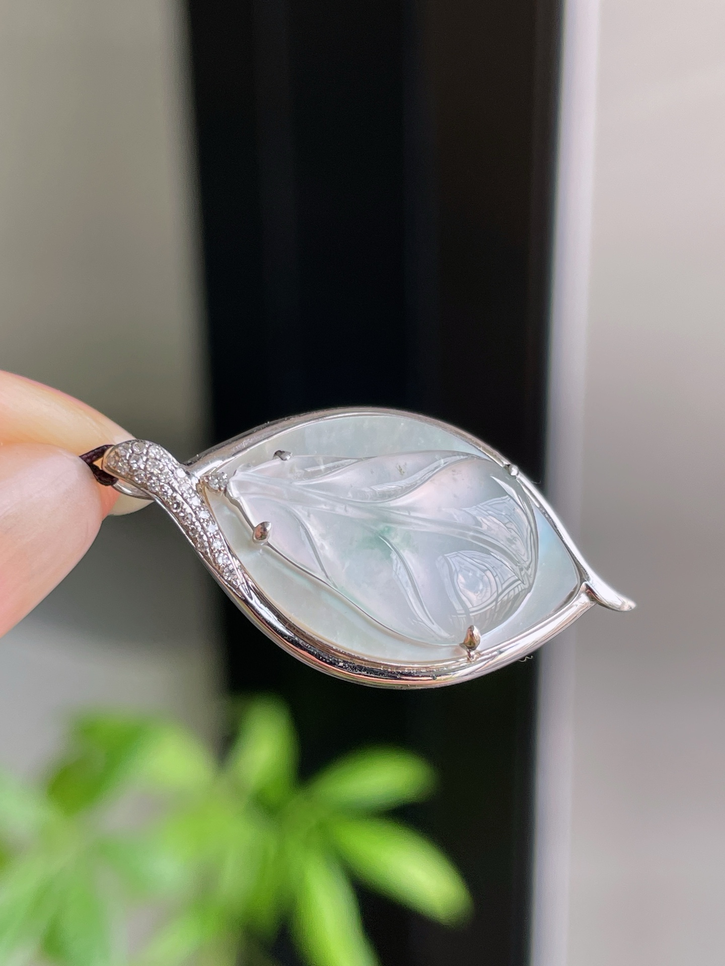 18k金钻镶玻璃冰炸光叶子 S05