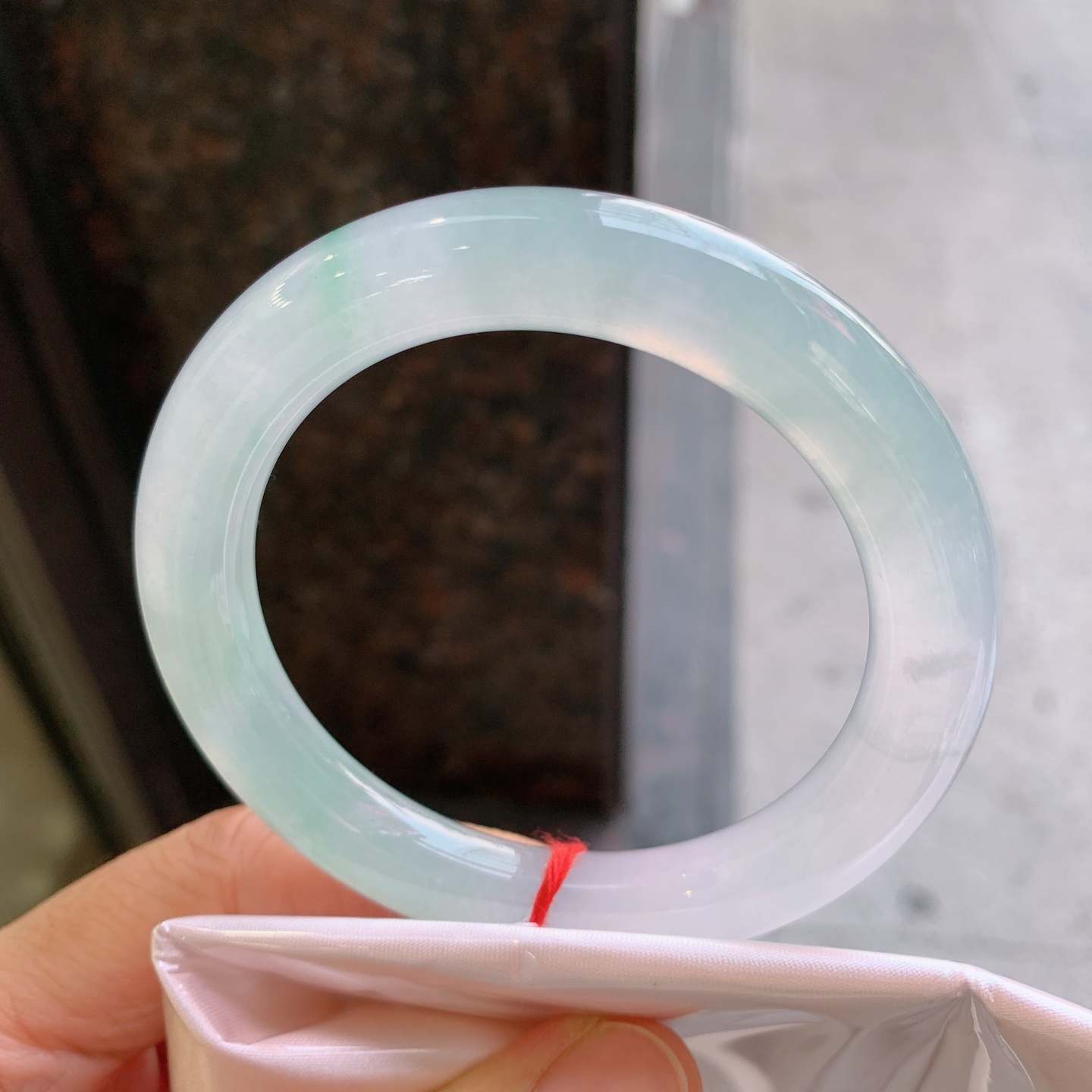 圆条冰飘绿 无裂 尺寸：55/10 冰润