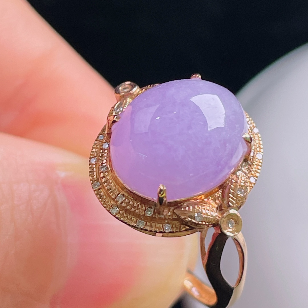 ️戒指，18k镶嵌，老种起光，细底通透，尺寸：裸石12/9.8/5.8mm0920