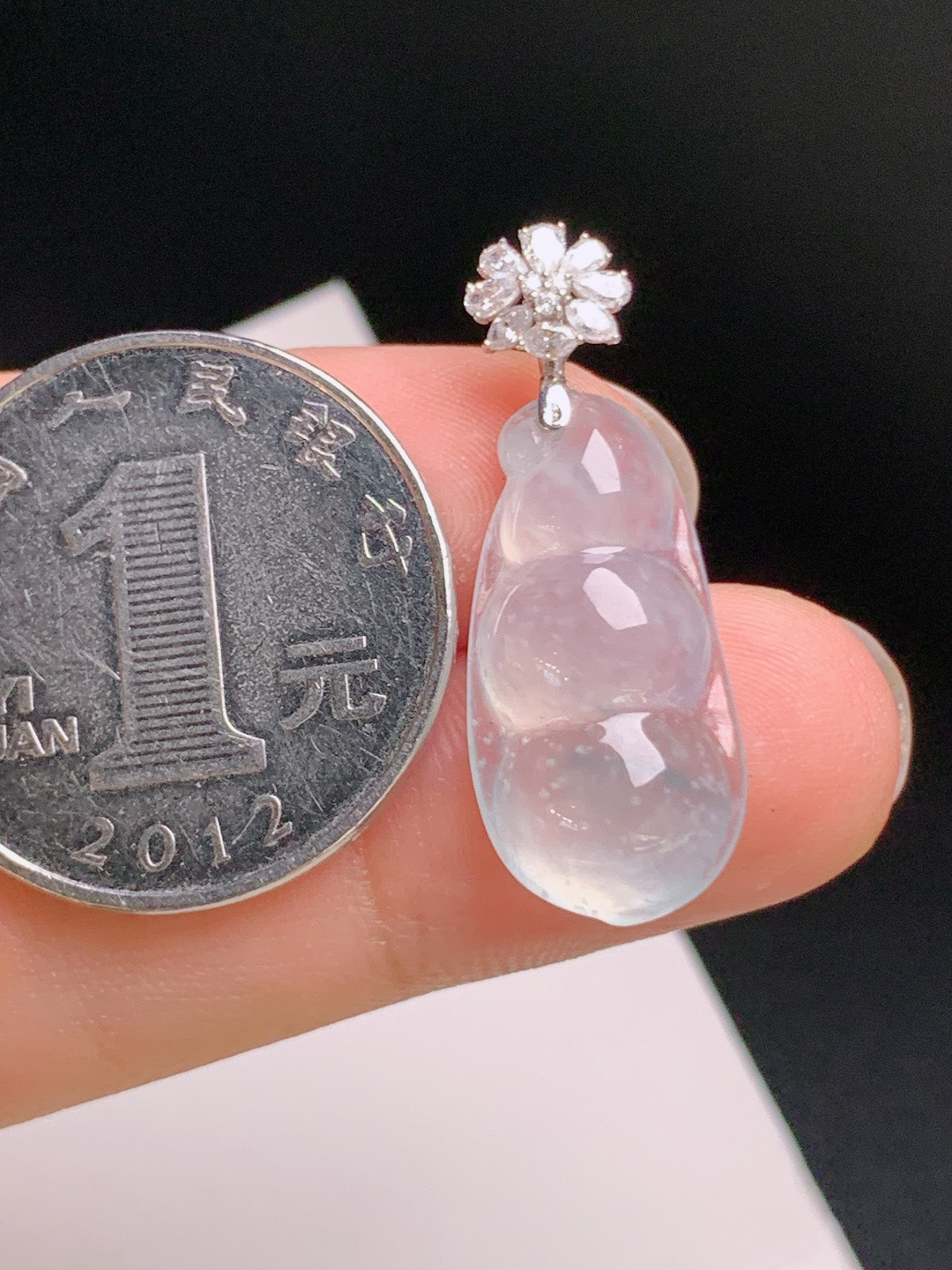 ️ 冰种福豆吊坠，雪花棉意境，18K钻镶，连中三元，裸石22.9-11.3-5.329.9，03