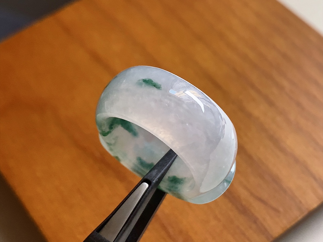 ️ 冰种飘花马鞍戒指 飘花色泽漂亮，种水，无裂尺寸30.8*14*6.3