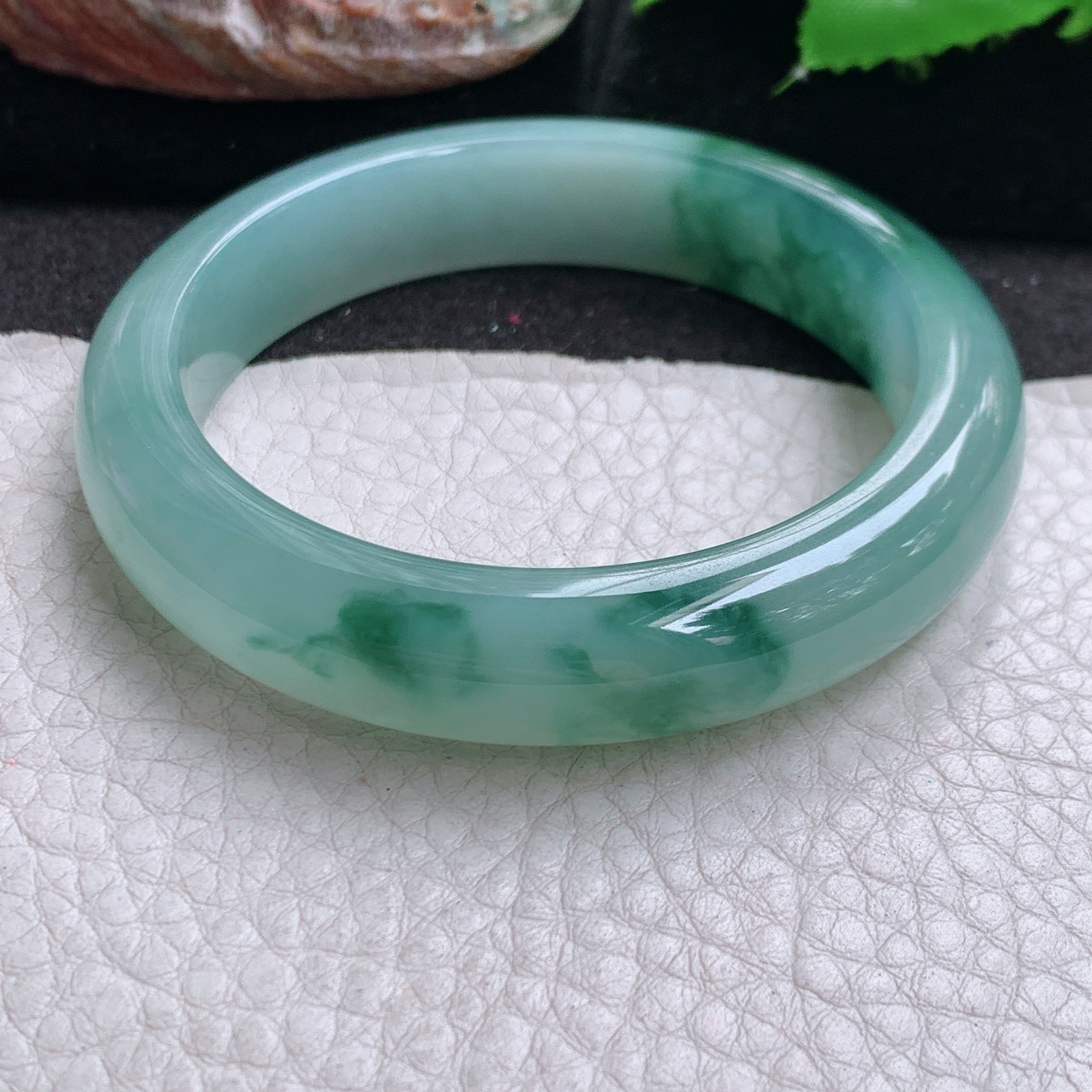 xo小圈口52*11.8*8平安镯 缅甸翡翠a货高品质冰飘花宽边玉手镯