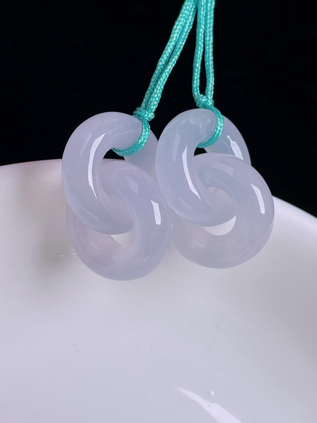 ️环环相扣耳坠，老种起光，细底通透，尺寸：18.5/14.4/5mm0921