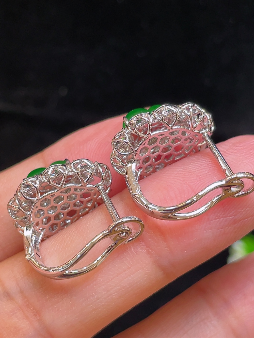 ️ 【冰种，葫芦耳扣】 大件饱满，通透水润，玉质细腻，翠色鲜艳，18k金奢华钻石镶嵌️，8.6-6.6-3.6